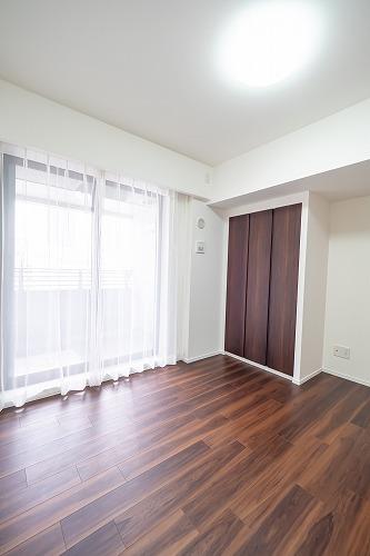 Laurel Tower Midosuji Honmachi / 3LDK, Osaka photo 3