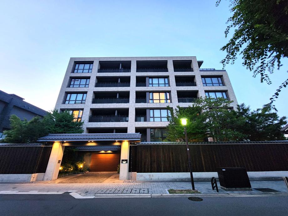 Grand Le Jade Shirakabe Rinzen-no-Tei / 2LDK, Aichi photo 2