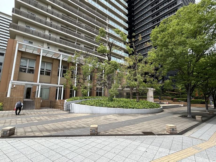 Laurel Tower Namba / 2LDK, Osaka photo 12