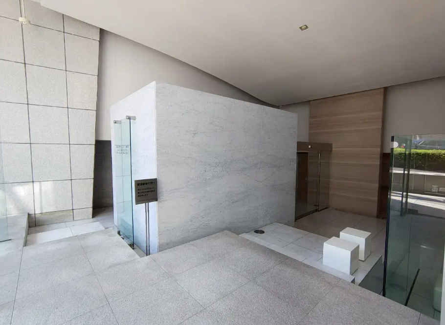 Mansion / Studio, Shibuya Ward, Tokyo, 5F (Jingumae City Tower) photo 3