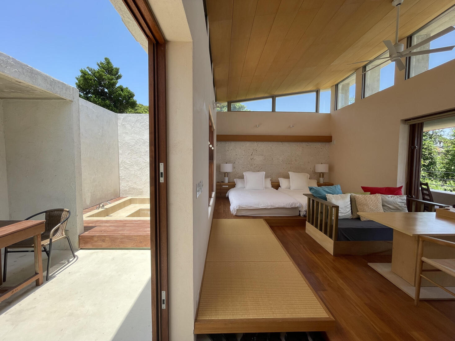 Short-term Rental / 2 Guest Rooms + 1LDK, Nanjo, Okinawa photo 8