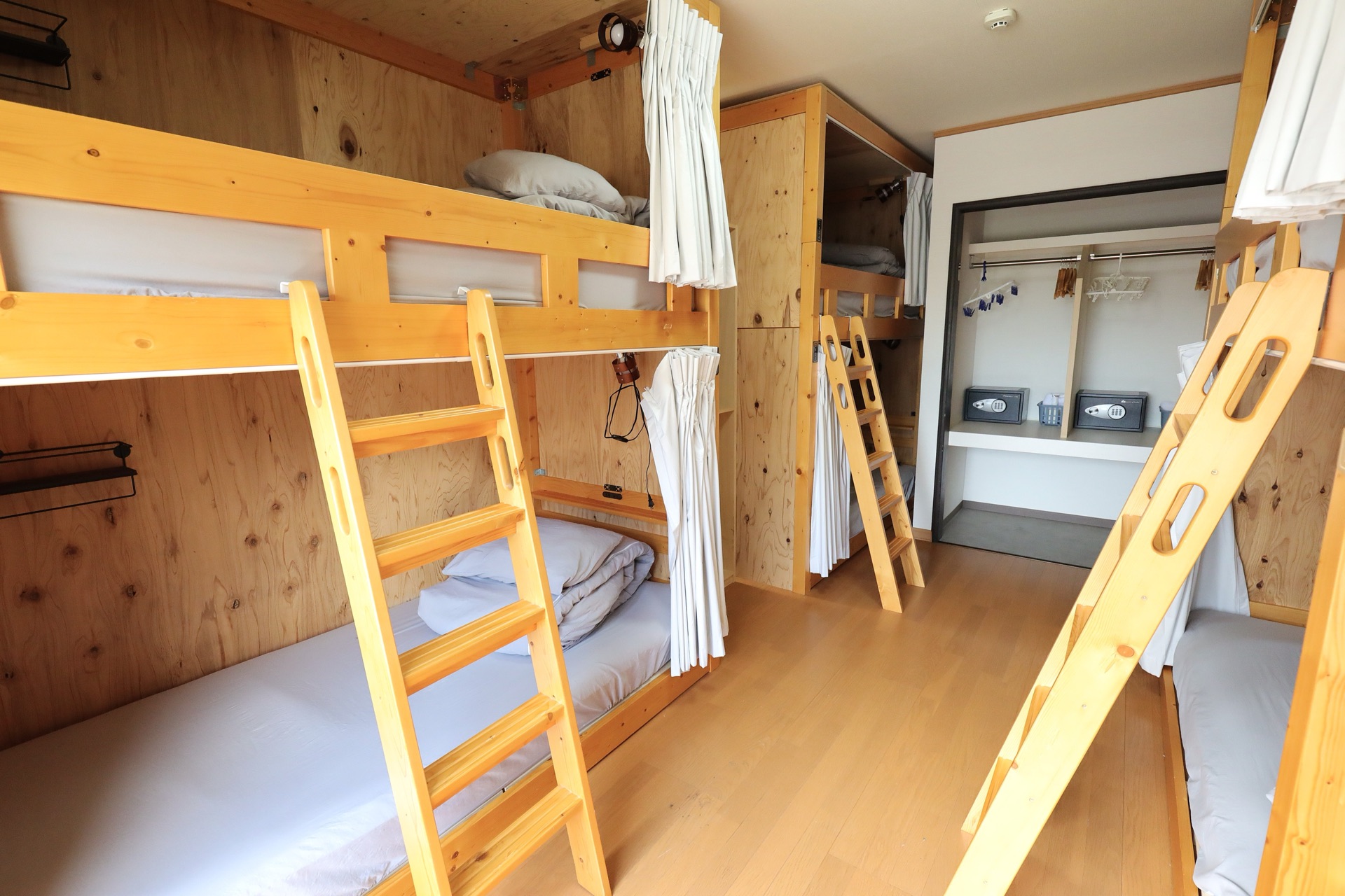 Detached House / 8BR, Kutchan, Hokkaido photo 4