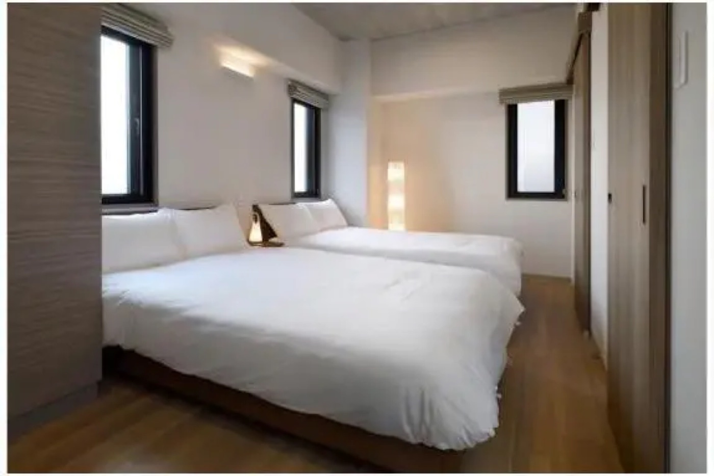 Hotel / 8 Rooms, Koto-ku, Tokyo photo 2