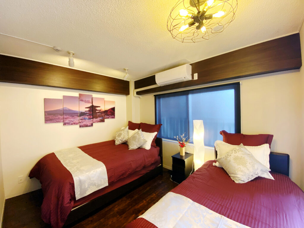 Short-term Rental / Mixed-use Building, Chatan, Okinawa photo 2