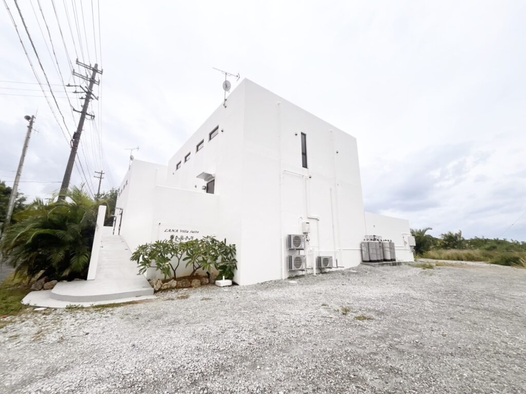 Short-term Rental / Villa, Motobu, Okinawa photo 1