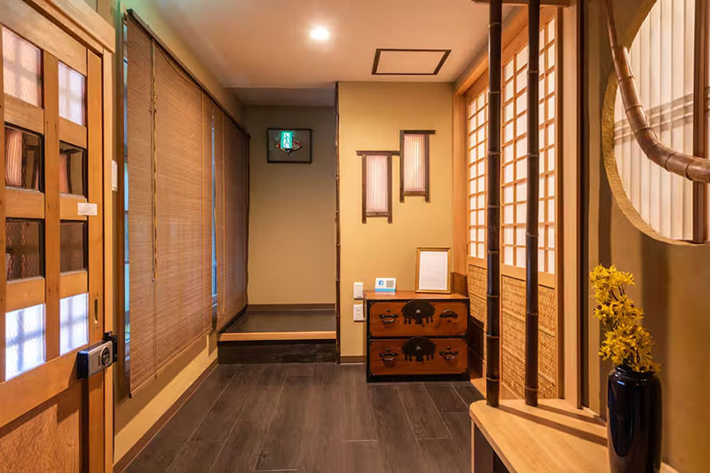 Traditional Machiya / 4LDK, Shimogyo Ward, Kyoto photo 4