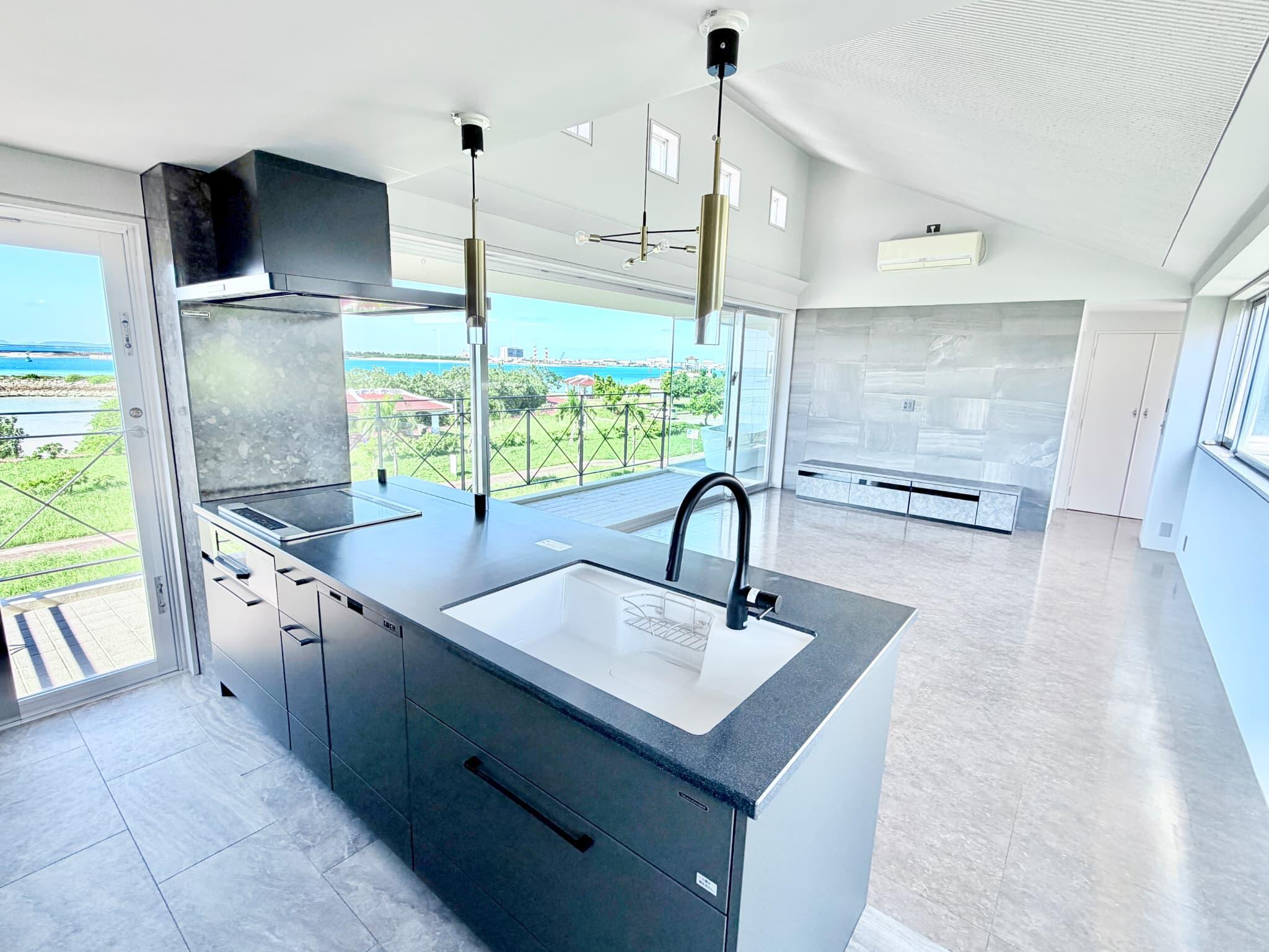 Oceanfront Luxury Designer Villa / 3LDK, Itoman-shi, Okinawa photo 4