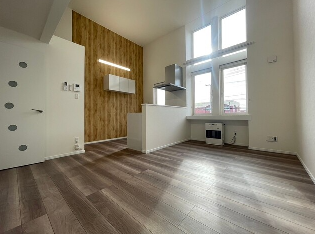 Short-Term Rental Investment Apartment / 5 × 1LDK, Furano, Hokkaido photo 3