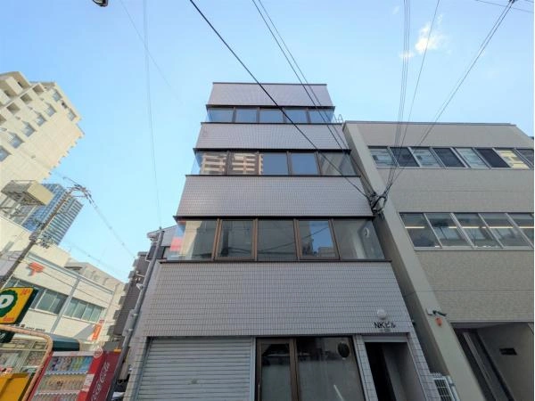 Retail / Office Building, Osaka-shi Nishi-ku, Osaka photo