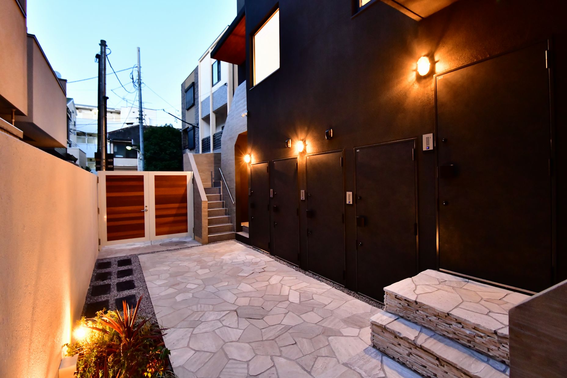 Whole Apartment Building / 8 Units, Shibuya photo 2