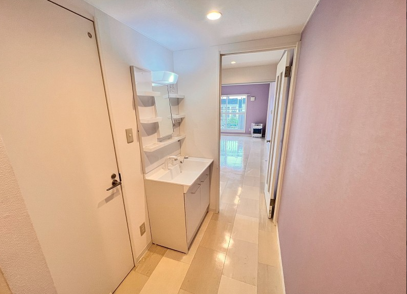 Whole Apartment Building, Tomakomai photo 7