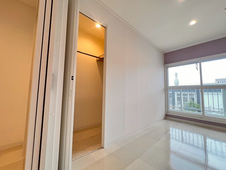 Whole Apartment Building, Tomakomai photo 10