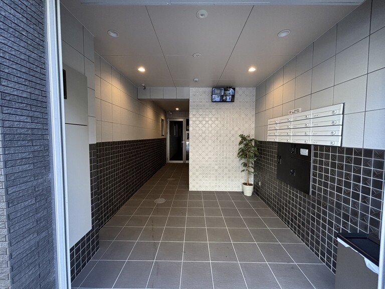 Whole Apartment Building / 1K × 16, Kyoto photo 5