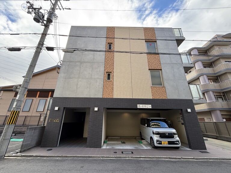Whole Apartment Building / 1K × 16, Kyoto photo 1