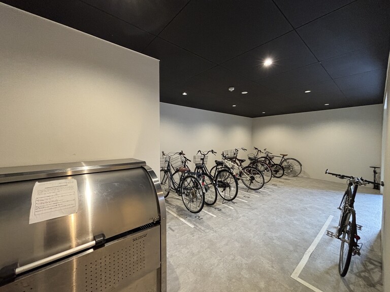 Whole Apartment Building / 1K × 16, Kyoto photo 8
