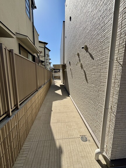 New Whole Apartment Building / 24 Units, Toyonaka photo 5