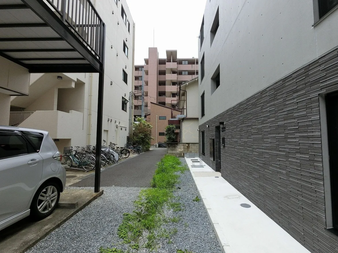 New Whole Apartment Building / 8 Units, Kikukawa photo 7