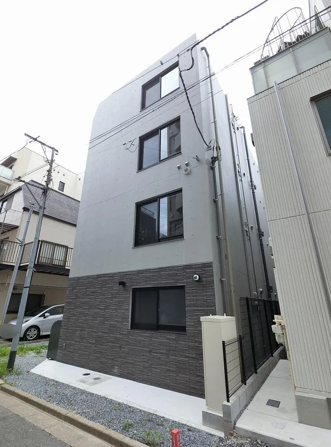 New Whole Apartment Building / 8 Units, Kikukawa photo 3