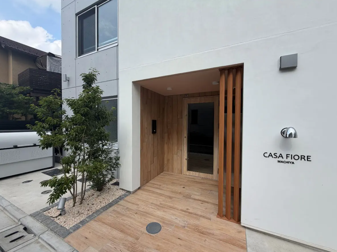 New Whole Apartment Building / 14 Units, Machiya photo 2
