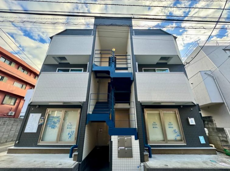 Retail & Residence Building / 5 Units, Shin-Okubo photo 1