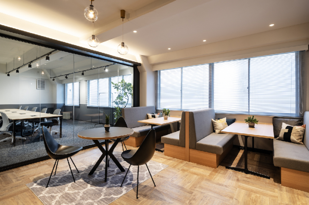  Whole Commercial / Office Building / 4 Units, Kudan photo 7