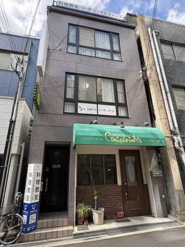 Whole Office / Commercial Building, Utsubohonmachi, Nishi-ku, Osaka photo