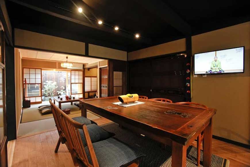 Operating Machiya Guesthouse / 4K, Umekoji, Kyoto photo 3