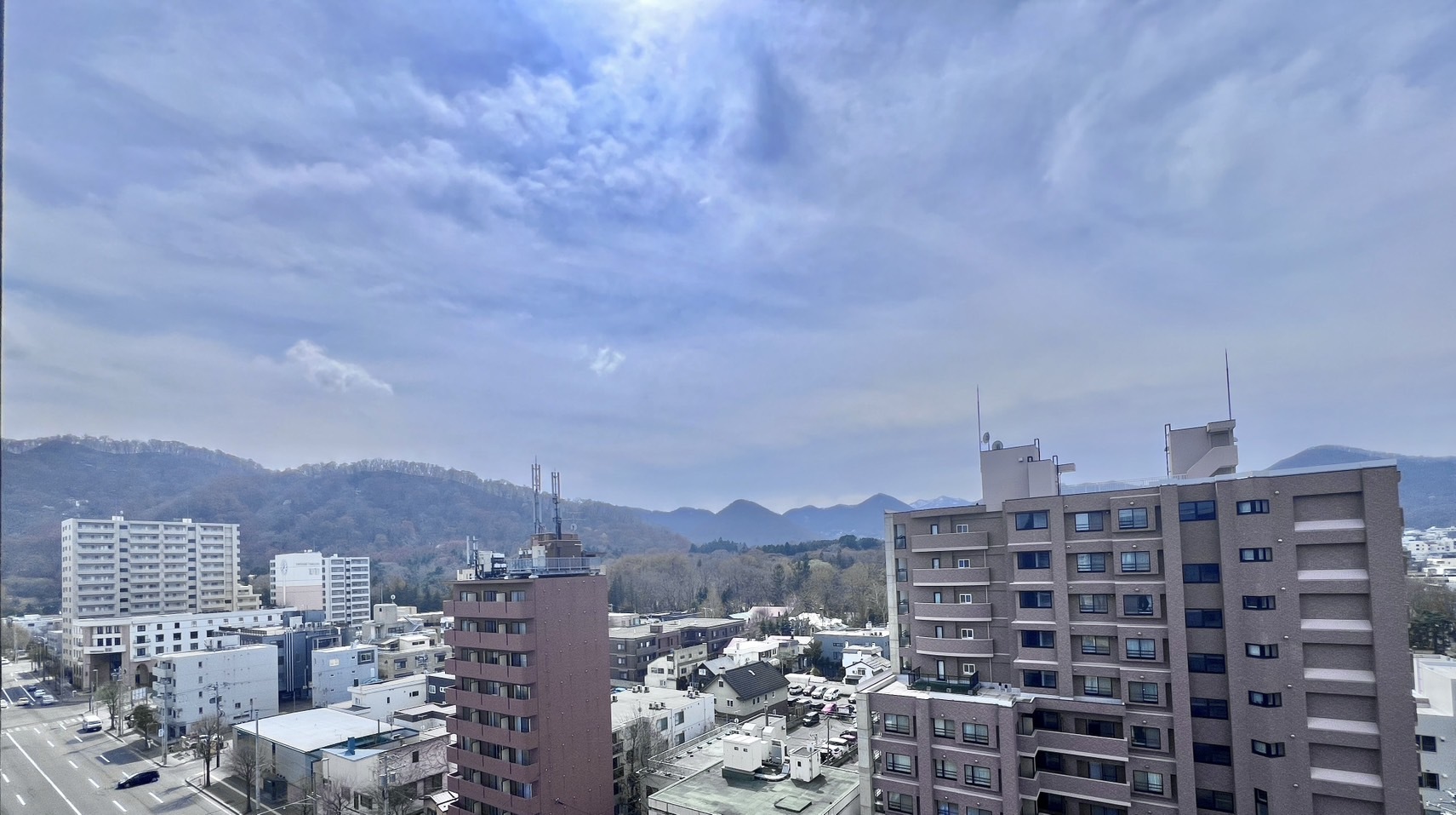 Luxury Condominium / 3LDK, Sapporo photo 2