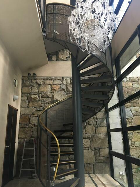 Former Bridal Studio / 11 Bedrooms, Rokko photo