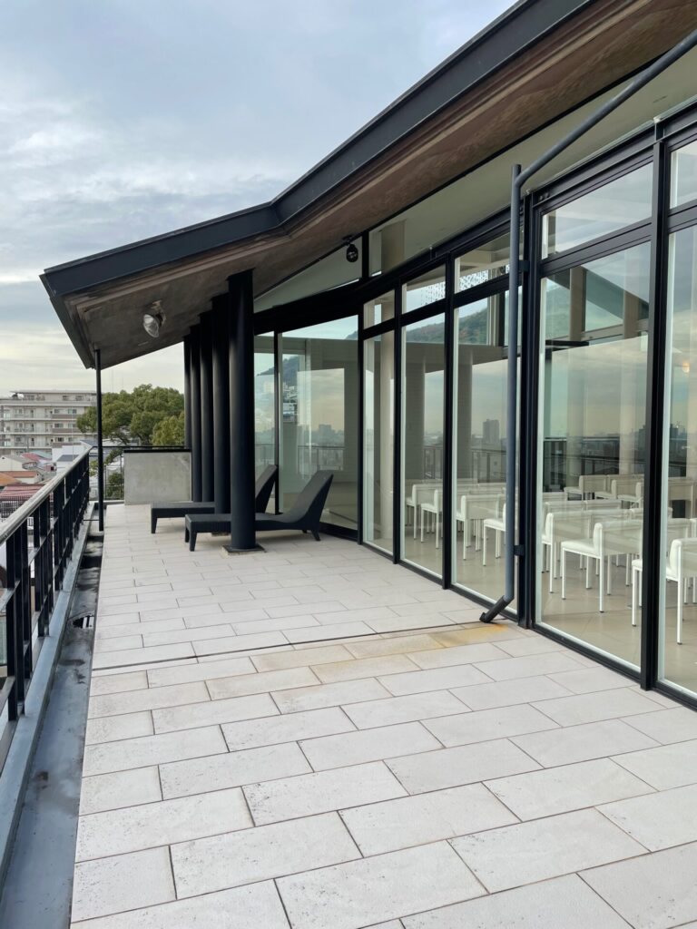 Former Bridal Studio / 11 Bedrooms, Rokko photo 5