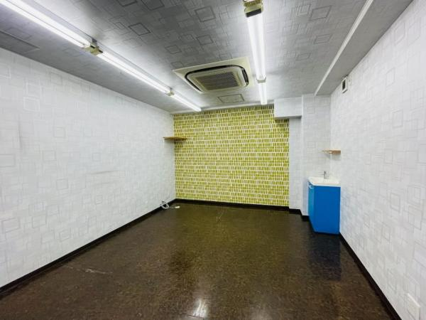 Whole Retail / Commercial Building, Saiin photo 6