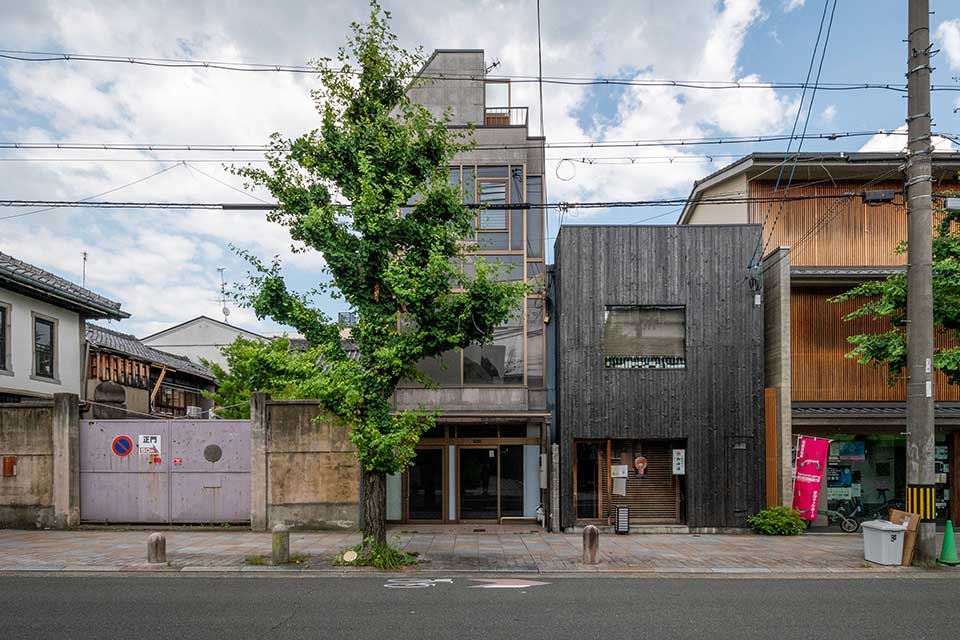 Whole Commercial Building, Gyoganji Monzencho photo 1