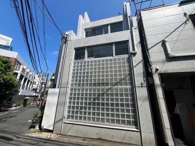 Whole Commercial Building, Yoyogi 1-chome photo 3