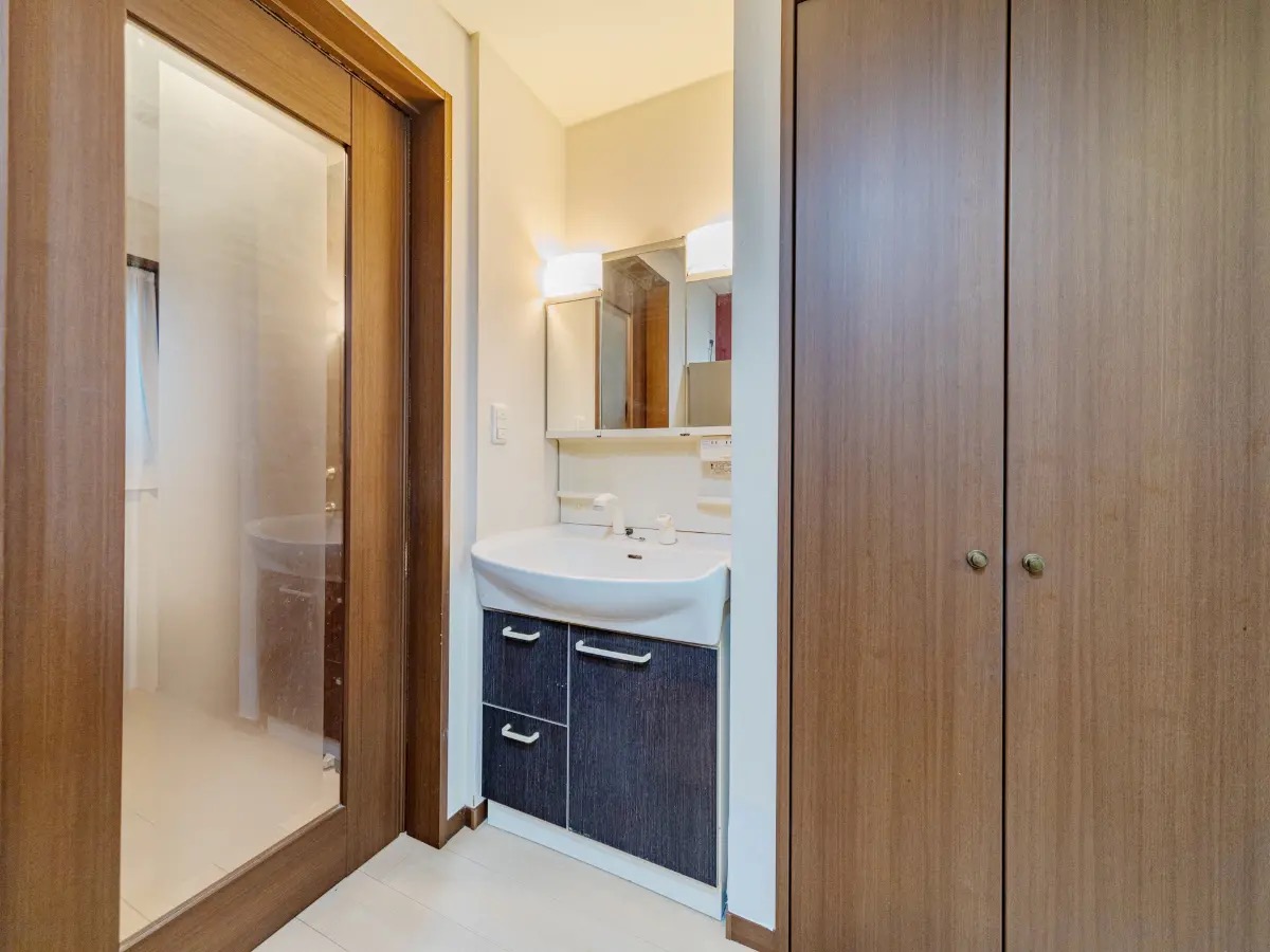 Rental-Income Residence / 5LDK, Ikebukuro-Honcho photo 4