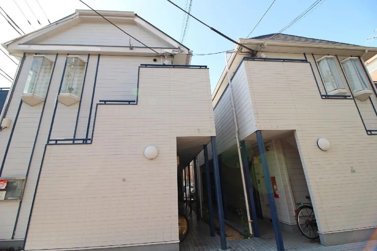 Two-Building Apartment Package, Minami-Karasuyama photo 3