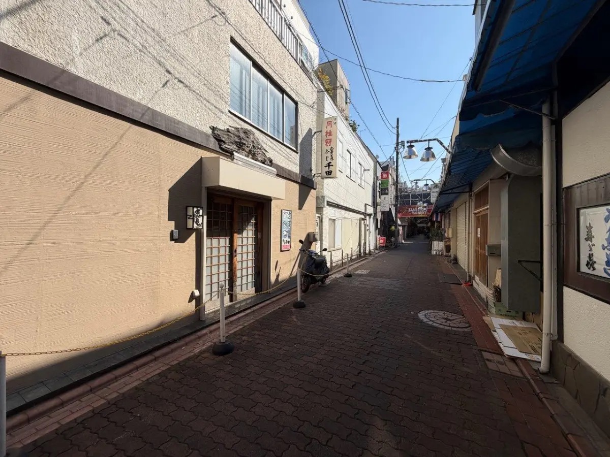 Shop & Residence, Nishi-Kamata photo 3