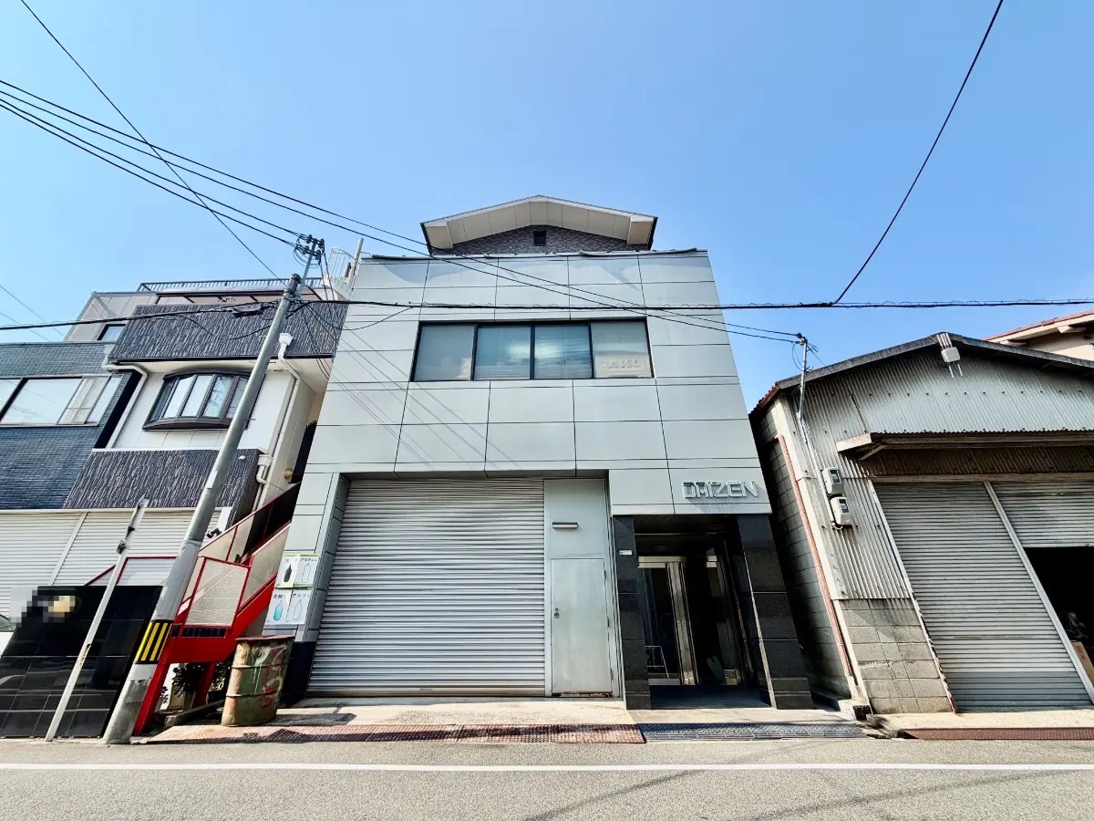 Factory & Residence / 4SLDK, Hanaten photo 1