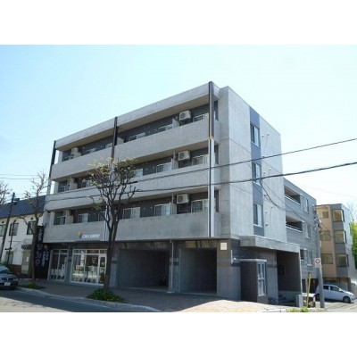 Suncourt Hongo-dori / Whole Apartment Building, Sapporo photo 2