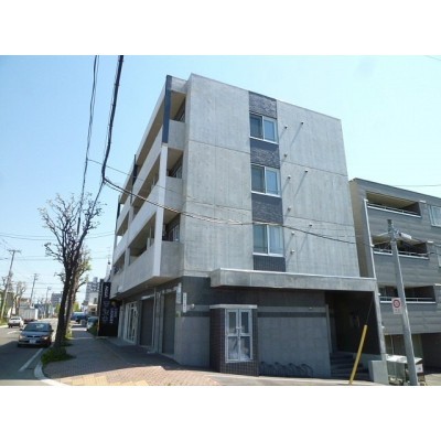 Suncourt Hongo-dori / Whole Apartment Building, Sapporo photo 3