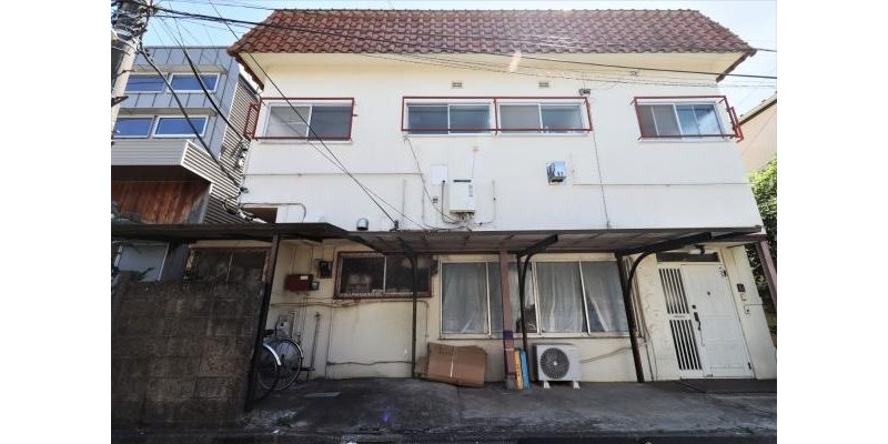 Naritahigashi / Land, Tokyo photo 3