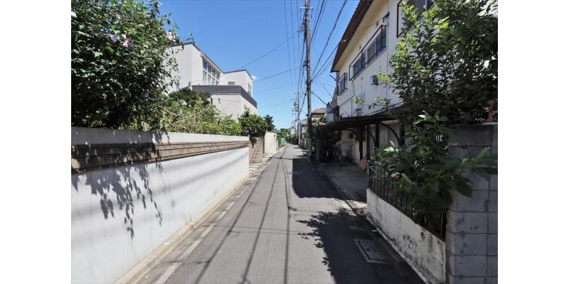 Naritahigashi / Land, Tokyo photo 4