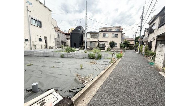Sendagi / Land, Tokyo photo 3