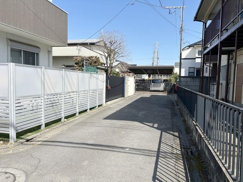 Kitakarasuyama / Land, Tokyo photo 1