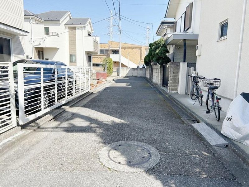 Kitakarasuyama / Land, Tokyo photo 4