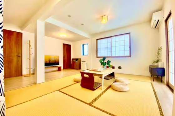 Hatago House / Commercial Building, Tokyo photo 2