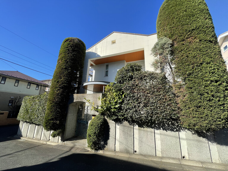 RC Detached House / 6LDK + 3 Storage Rooms, Kamakura photo 2