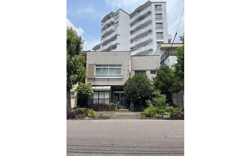 Kanayama / Land, Nagoya photo