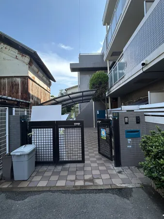 Simpless Tarumi / Whole Apartment Building / Osaka photo 5