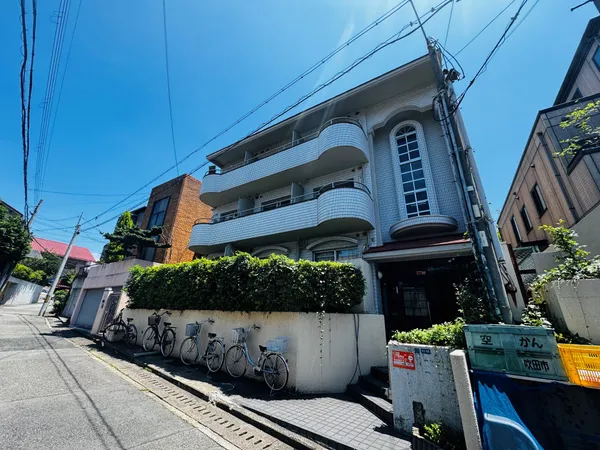 Sunshine Ryokuchi Koen / Whole Apartment Building / 1K, Osaka photo 3