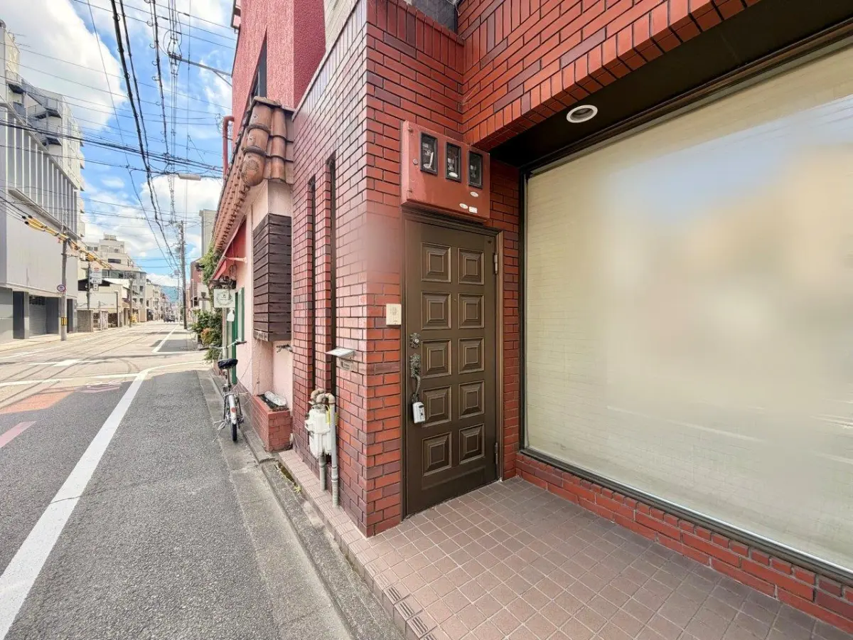 Shop and Residence / 3SLDK, Kyoto photo 4